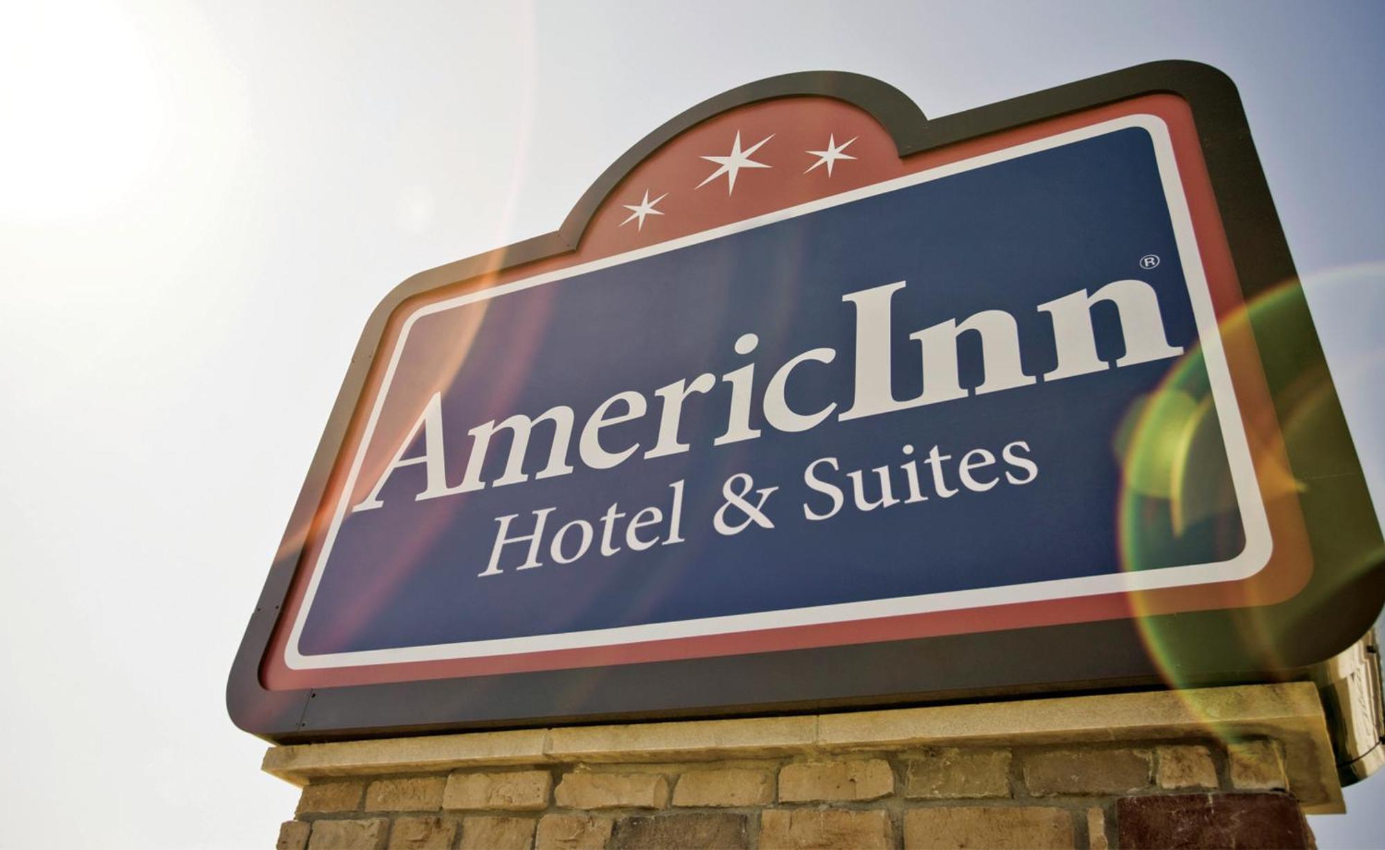 Americinn By Wyndham Уинона Екстериор снимка