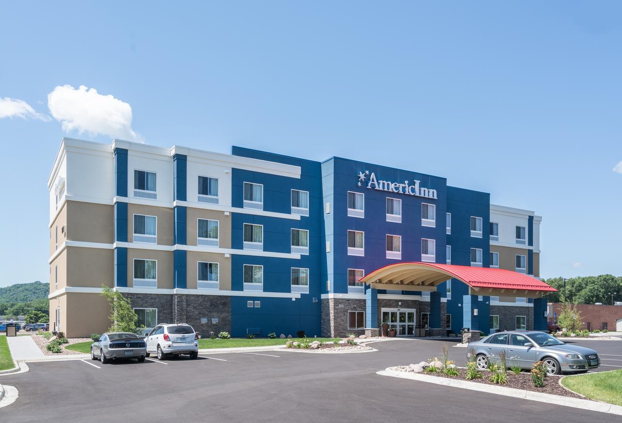 Americinn By Wyndham Уинона Екстериор снимка
